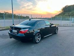 Schwarz Gebraucht 2007 BMW 535 Limousine | 8.600 € (Etwas zu teuer)