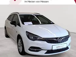 Schneeweiß Gebraucht 2022 Opel Astra Edition Kombi | 9.990 € (Guter Preis)