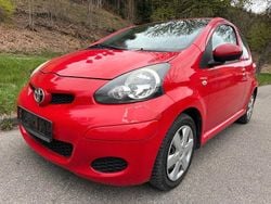 Rot Gebraucht 2009 Toyota Aygo Cool Kleinwagen | 699 € (Guter Preis)