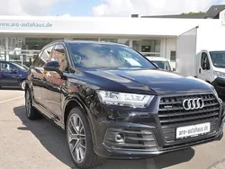 Schwarz Gebraucht 2018 Audi Q7 S-Line SUV | 39.990 € (Etwas zu teuer)