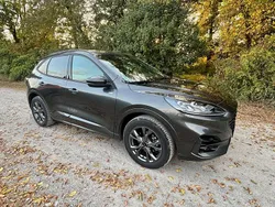 Grau Gebraucht 2022 Ford Kuga ST SUV | 24.999 € (Guter Preis)