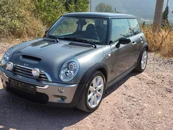 Grau Gebraucht 2005 Mini Cooper S Kleinwagen | 3.500 €