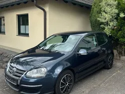 Blau Gebraucht 2005 VW Golf IV Comfortline Limousine | 1.500 € (Superpreis)