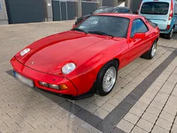 Rot Gebraucht 1985 Porsche 928 Coupé | 32.900 €