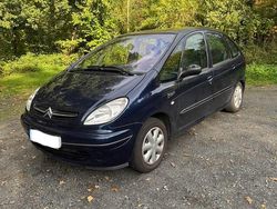 Blau Gebraucht 2003 Citroën Xsara Picasso Van / Kleinbus | 450 €