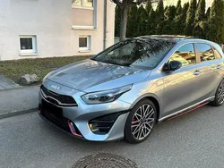 Silber Gebraucht 2024 Kia Ceed GT Comfort Limousine | 28.250 € (Superpreis)