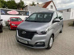 Silber Gebraucht 2020 Hyundai H-1 Van / Kleinbus | 17.995 €