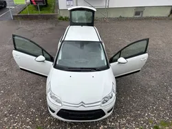 Weiß Gebraucht 2010 Citroën C4 Tonic Coupé | 2.990 € (Fairer Preis)
