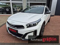 Weiß Gebraucht 2022 Kia XCeed 2 SUV | 25.900 € (Fairer Preis)