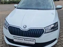 Weiß Gebraucht 2018 Skoda Fabia Cool Plus Limousine | 9.960 € (Fairer Preis)