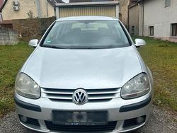 Silber Gebraucht 2004 VW Golf V Limousine | 1.500 € (Guter Preis)