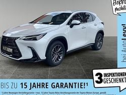 Weiß Gebraucht 2025 Lexus NX450h+ E-FOUR Executive Line SUV | 63.500 € (Fairer Preis)