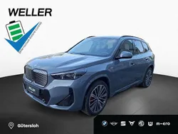 Storm bay (grau) Gebraucht 2025 BMW iX1 Comfort Edition SUV | 59.490 €