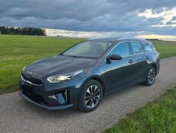 Grau Gebraucht 2020 Kia Ceed Spirit Kombi | 19.990 € (Fairer Preis)