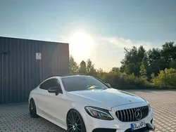 Weiß Gebraucht 2016 Mercedes C300 AMG Coupé | 24.990 €