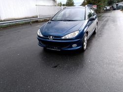 Blau Gebraucht 2004 Peugeot 206 Kombi | 750 €