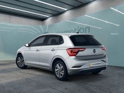 Silber Gebraucht 2025 VW Polo Style Limousine | 26.390 €