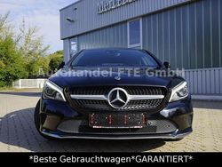 Schwarz Gebraucht 2017 Mercedes CLA200 Shooting Brake Kombi | 17.999 € (Fairer Preis)