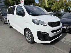 Weiß Gebraucht 2022 Peugeot Traveller Active Van / Kleinbus | 25.000 € (Guter Preis)