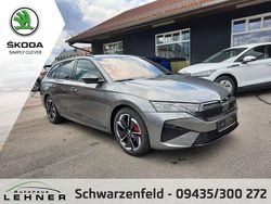 Grau Neu 2025 Skoda Octavia RS Limousine | 44.490 € (Teuer)