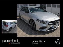 Silber Gebraucht 2022 Mercedes A180 AMG Limousine | 21.990 € (Guter Preis)