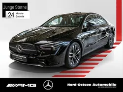 Metalliclack kosmosschwarz Gebraucht 2024 Mercedes CLA180 Progressive Limousine | 29.990 € (Guter Preis)