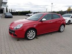 Rot Gebraucht 2011 Alfa Romeo Giulietta Turismo Limousine | 7.990 € (Fairer Preis)
