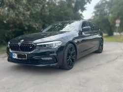 Schwarz Gebraucht 2017 BMW 530 Sport Line Kombi | 17.800 € (Teuer)