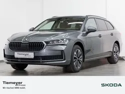 Grau Neu 2025 Skoda Superb Selection Kombi | 51.280 € (Teuer)