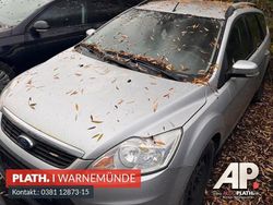 Silber Gebraucht 2010 Ford Focus Style Limousine | 1.490 € (Fairer Preis)