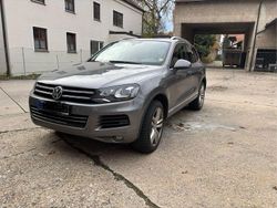 Grau Gebraucht 2013 VW Touareg SUV | 15.000 € (Fairer Preis)