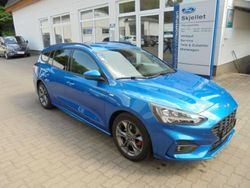 Dynamicblau metallic Gebraucht 2021 Ford Focus ST-Line Limousine | 19.750 € (Fairer Preis)