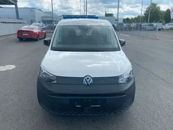 Weiß Gebraucht 2021 VW Caddy Basis Van / Kleinbus | 15.200 €