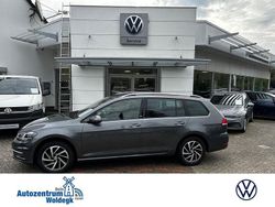Indiumgrau metallic (metallic) Gebraucht 2017 VW Golf VII Sound Kombi | 15.700 € (Fairer Preis)