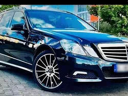 Schwarz Gebraucht 2010 Mercedes E350 Avantgarde Kombi | 8.500 € (Fairer Preis)