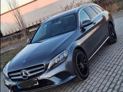 Grau Gebraucht 2020 Mercedes C300e Kombi | 18.299 € (Fairer Preis)