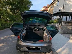 Grau Gebraucht 2015 Seat Leon Limousine | 10.500 €