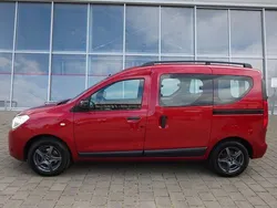 Rot Gebraucht 2020 Dacia Dokker Comfort Van | 15.180 € (Fairer Preis)