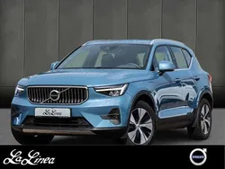 Blau Gebraucht 2022 Volvo XC40 Core SUV | 30.480 € (Superpreis)