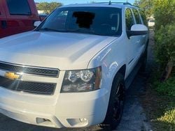 Weiß Gebraucht 2013 Chevrolet Suburban LTZ SUV | 19.730 €