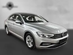 Silber metallic Gebraucht 2019 VW Passat Elegance | 26.470 € (Fairer Preis)