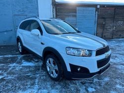 Weiß Gebraucht 2014 Chevrolet Captiva SUV | 6.000 € (Fairer Preis)