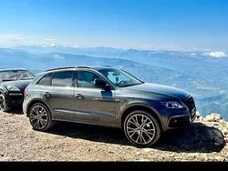 Grau Gebraucht 2010 Audi Q5 SUV | 10.000 € (Fairer Preis)