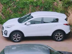 Weiß Gebraucht 2019 Kia Sportage Vision SUV | 19.900 € (Fairer Preis)