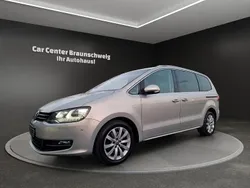 Silber Gebraucht 2011 VW Sharan Highline Van / Kleinbus | 16.999 € (Teuer)