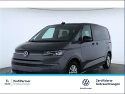 Grau Gebraucht 2024 VW T7 Life Van | 55.990 € (Etwas zu teuer)