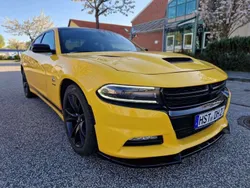 Gelb Gebraucht 2017 Dodge Charger Limousine | 28.900 € (Teuer)