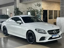 Weiß polarweiss unilack Gebraucht 2021 Mercedes C200 AMG line Coupé | 33.400 € (Guter Preis)