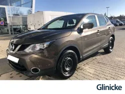 Braun Gebraucht 2015 Nissan Qashqai Acenta SUV | 15.880 € (Etwas zu teuer)