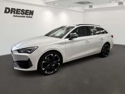 Weiss Gebraucht 2021 Cupra Leon Kombi | 23.480 € (Fairer Preis)